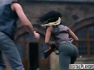 Lil ebony getting fucked up