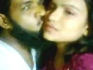 Indian mast village bhabi fucked by neighbor mms - Indian Porn Videos