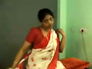Tamil Aunty