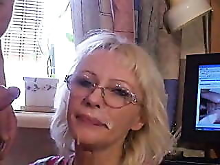 Fucking, fisting and comments