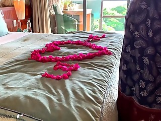 lets have an unforgettable romantic wedding night